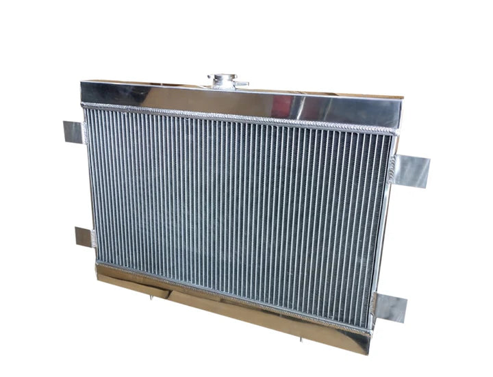A24-1095-Universal PERFORMANCE ALUMINIUM RADIATOR WITH FAN SHROUD KIt