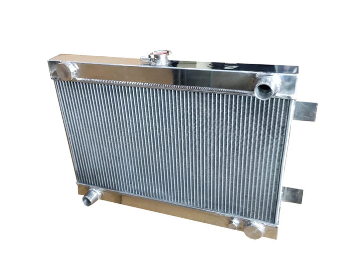 A24-1095-Universal PERFORMANCE ALUMINIUM RADIATOR WITH FAN SHROUD KIt