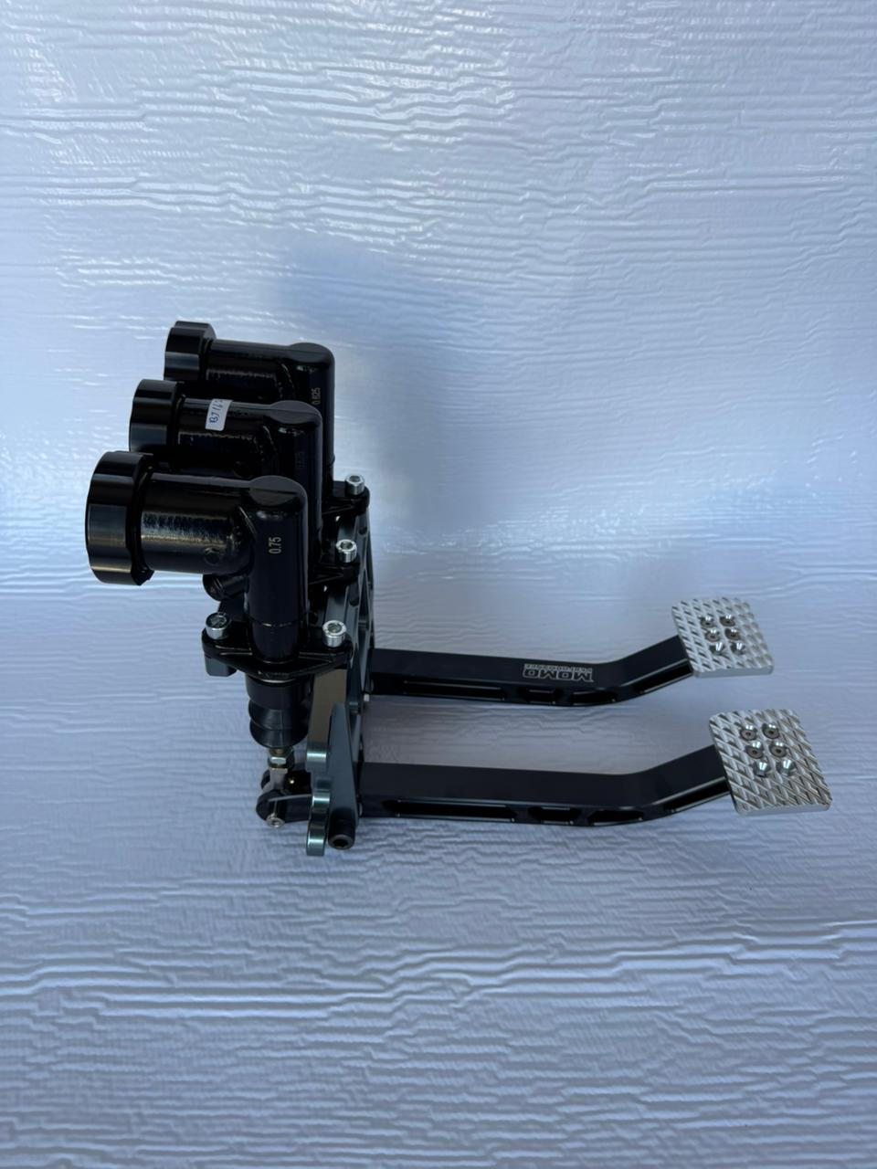 A24-3460-Adjustable Dual Pedal - Brake / Clutch - Rev. Swing Mount - 5.1:1 With Cylinder